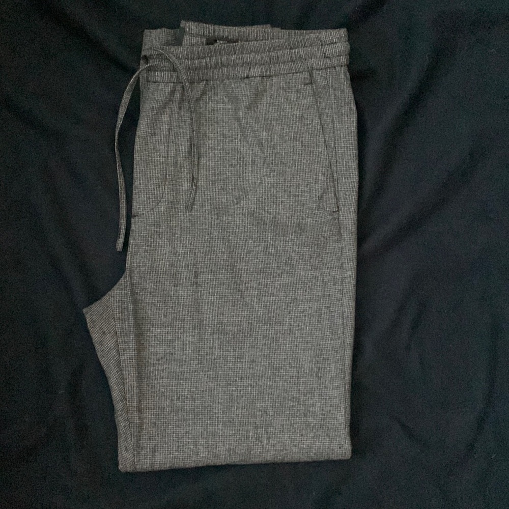 Dress pants from H&M never worn.